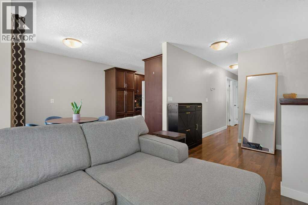 20 Mckinley Road SE, Calgary, Alberta  T2Z 1T6 - Photo 10 - A2327712