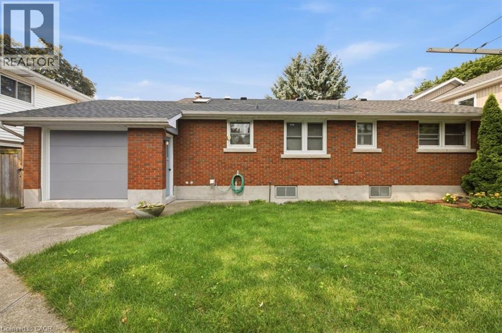 4 Corbett Avenue, St. Catharines, Ontario  L2M 5M4 - Photo 39 - 40850451