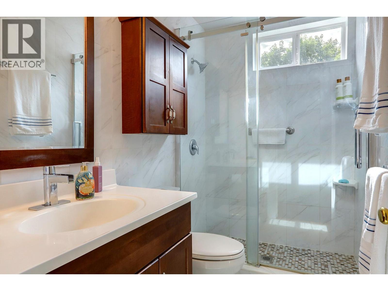 8405 Postill Drive, Coldstream, British Columbia V1B 1T9 - Photo 28 - 10396012