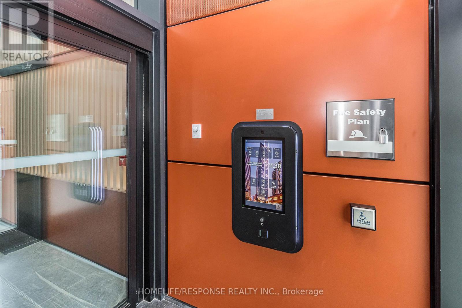 1701 - 357 King Street, Toronto, Ontario  M5V 0S7 - Photo 8 - C13641442