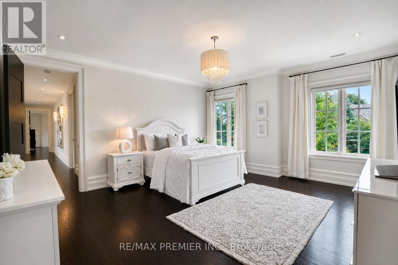 6 The Bridle Path, Toronto, Ontario  M2L 1C8 - Photo 29 - C13641486