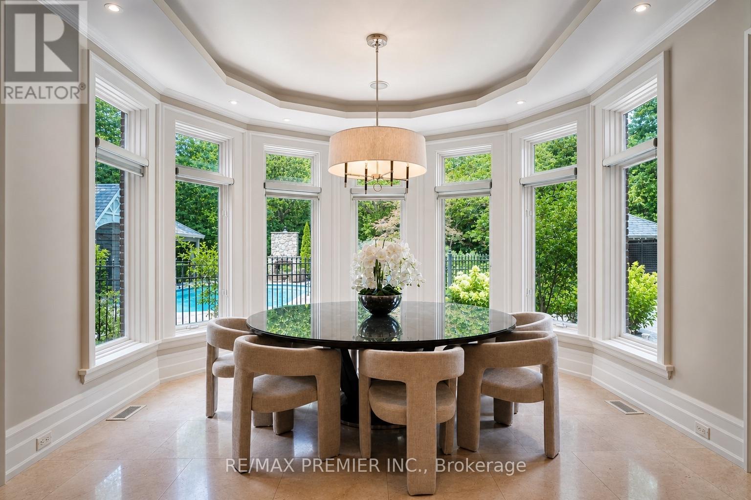 6 The Bridle Path, Toronto, Ontario  M2L 1C8 - Photo 8 - C13641486