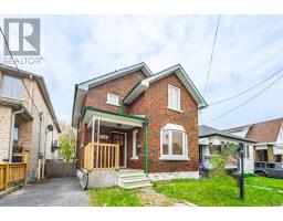 111 ELGIN STREET W, Oshawa, Ontario
