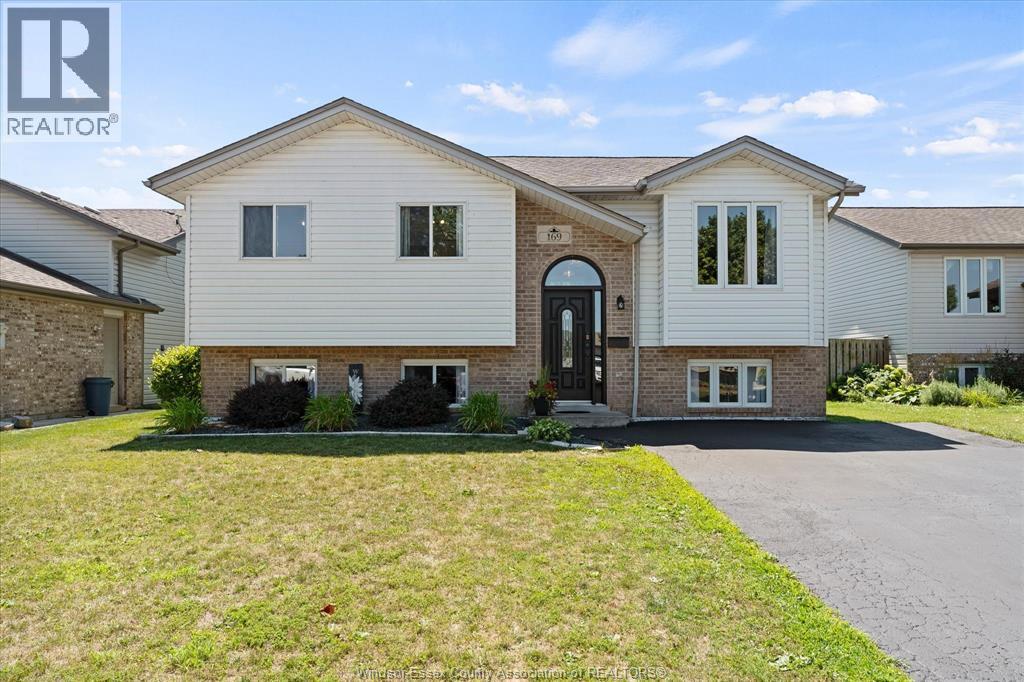 169 MEDITERRANEAN AVENUE, Amherstburg, Ontario