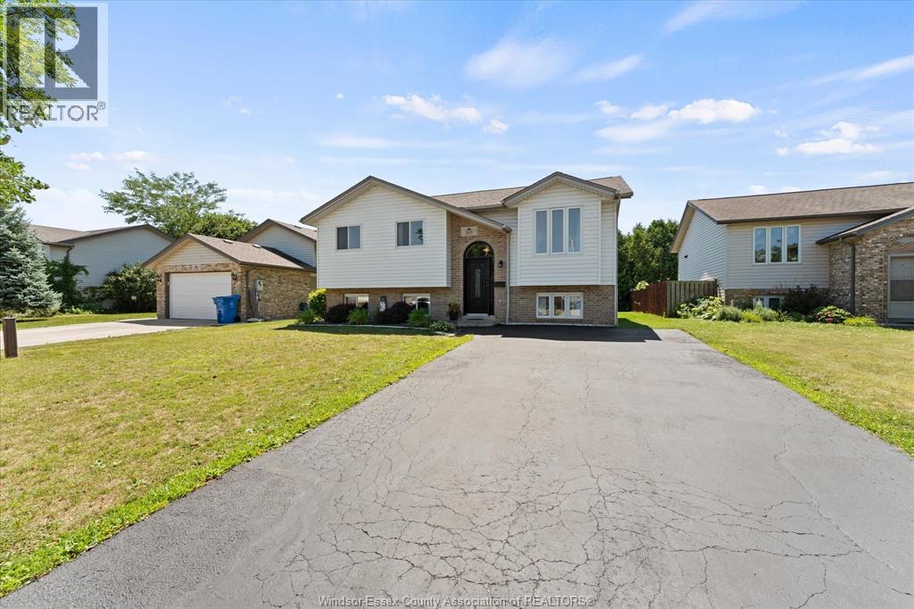 169 Mediterranean Avenue, Amherstburg, Ontario  N9V 3X9 - Photo 4 - 26018971