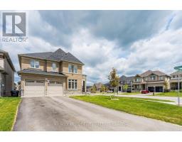 2 HAWTHORNS GARDENS, Adjala-Tosorontio, Ontario