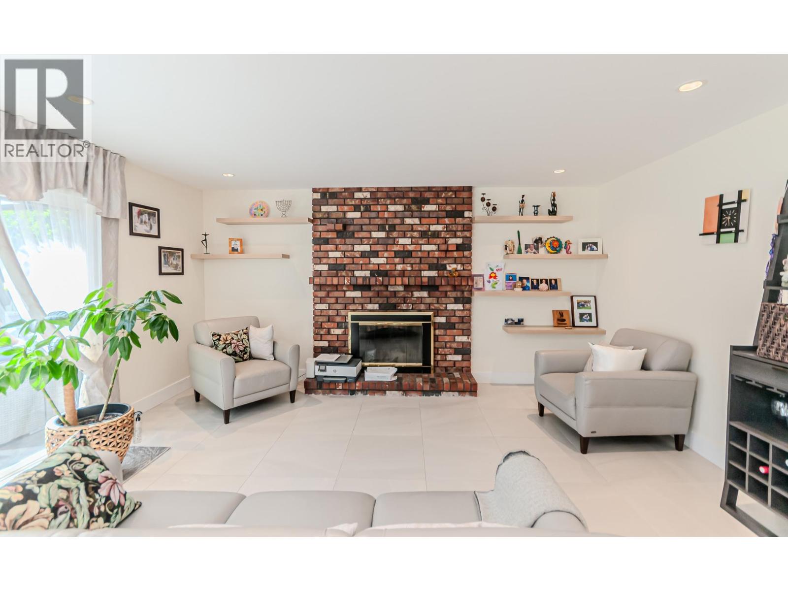 10280 Hollywell Drive, Richmond, British Columbia  V7E 5C9 - Photo 7 - R3152899