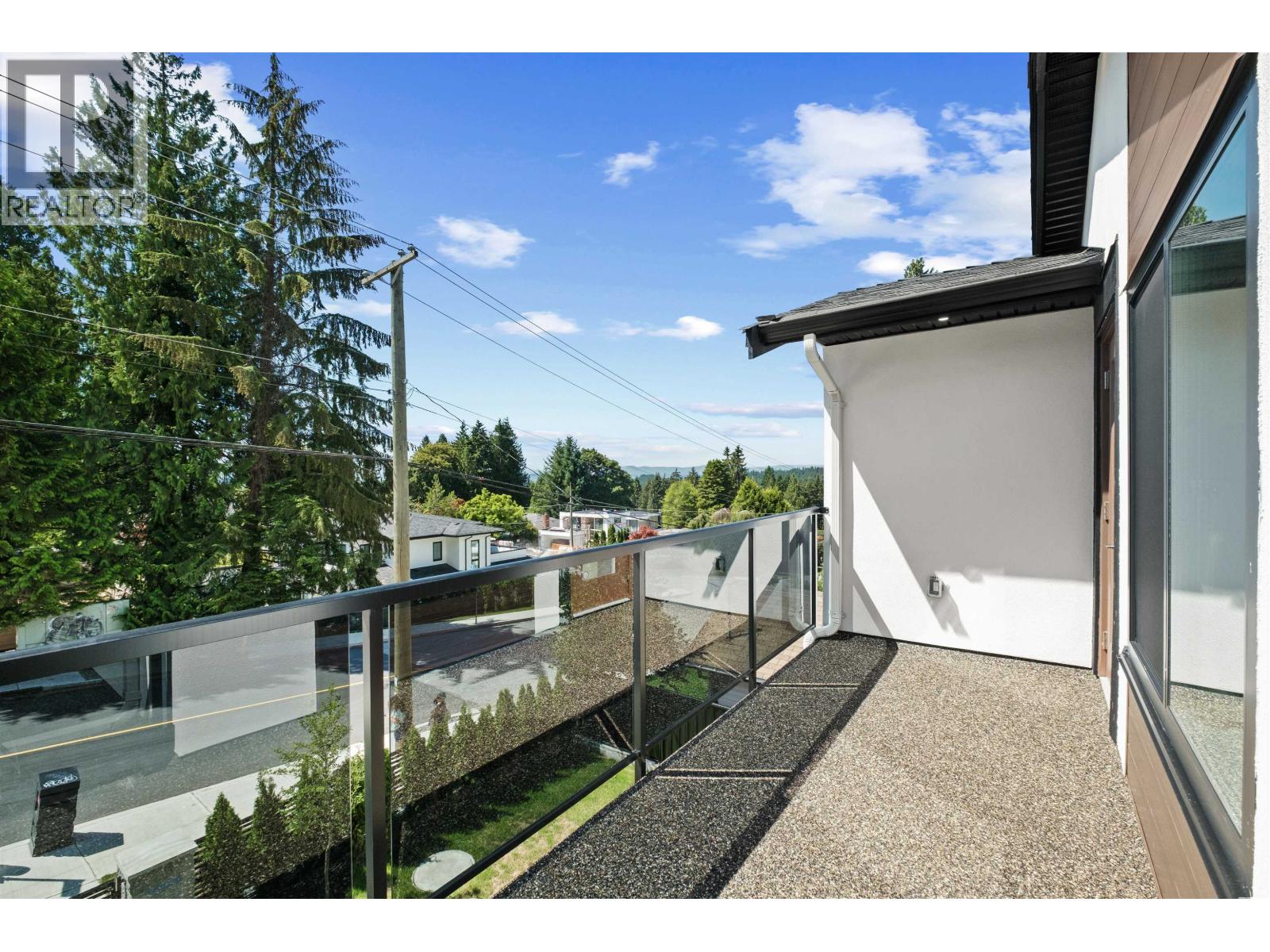 812 Montroyal Boulevard, North Vancouver, British Columbia V7R 2G6 - Photo 19 - R3152940