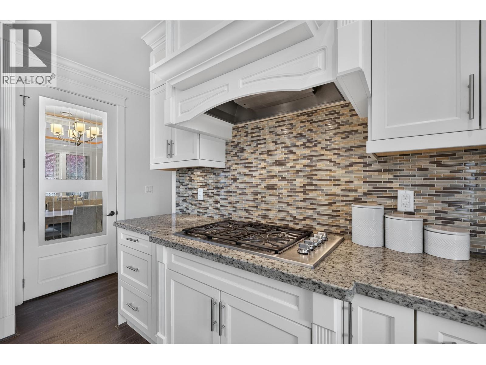 1010 E 55th Avenue, Vancouver, British Columbia V5X 1N9 - Photo 12 - R3152941