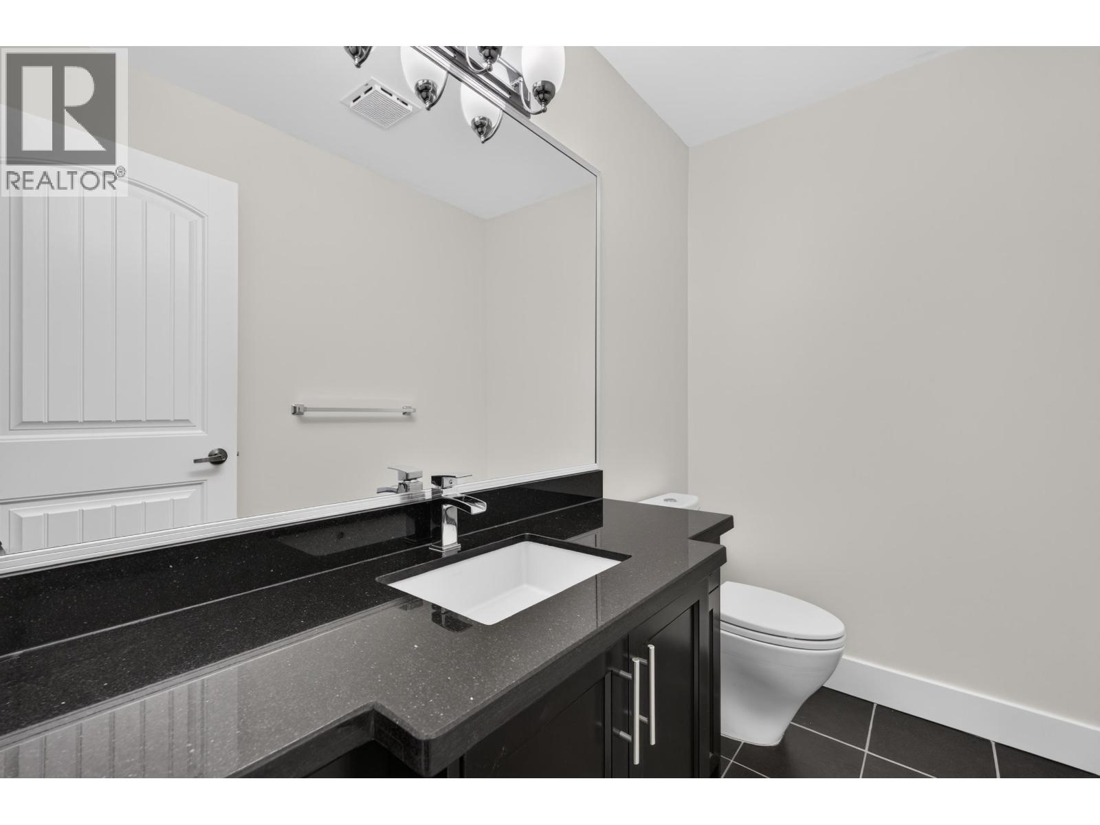 1010 E 55th Avenue, Vancouver, British Columbia V5X 1N9 - Photo 33 - R3152941