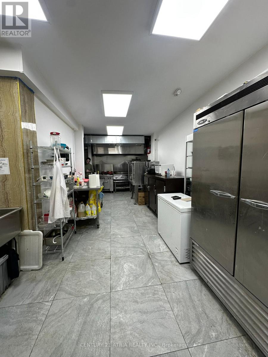 27 Dunlop Street W, Barrie, Ontario  L4N 1A1 - Photo 11 - S13641404