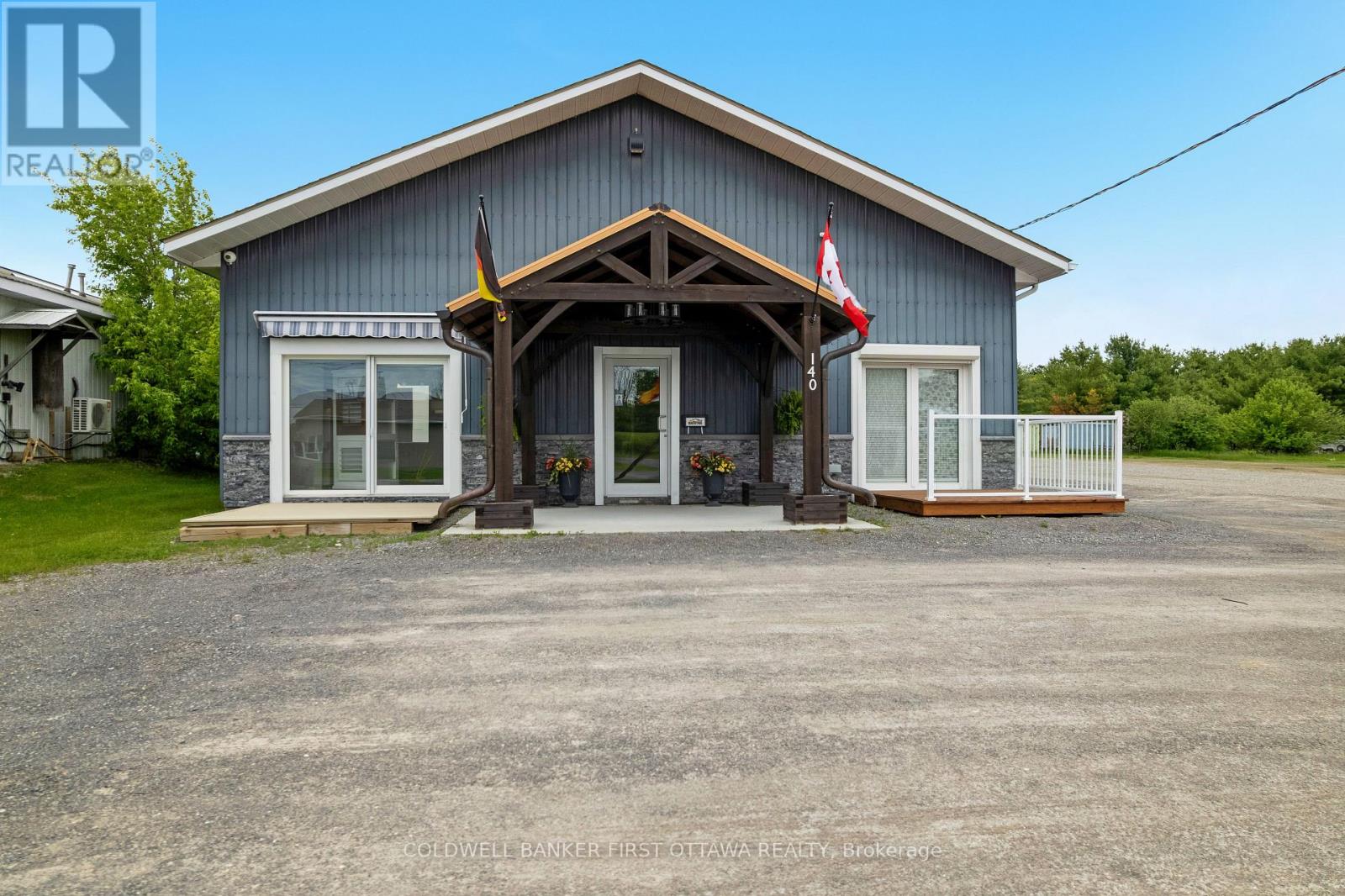 140 Industrial Avenue, Carleton Place, Ontario  K7C 3T2 - Photo 2 - X13640356