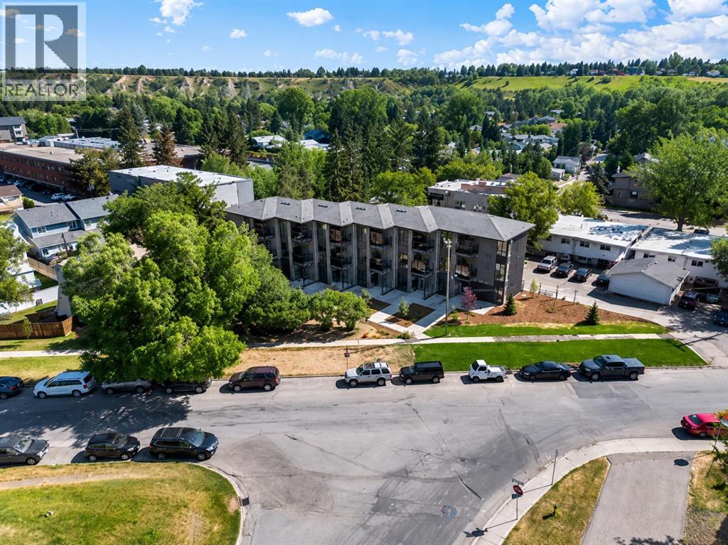 6110 Bowwood Drive NW, Calgary, Alberta  T3B 2E8 - Photo 48 - A2334679