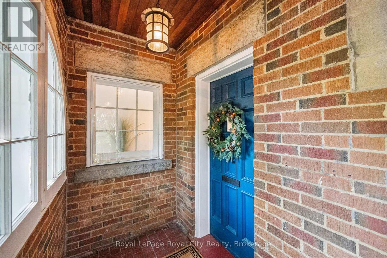 1 Barber Avenue, Guelph, Ontario  N1H 5E6 - Photo 3 - X13641384