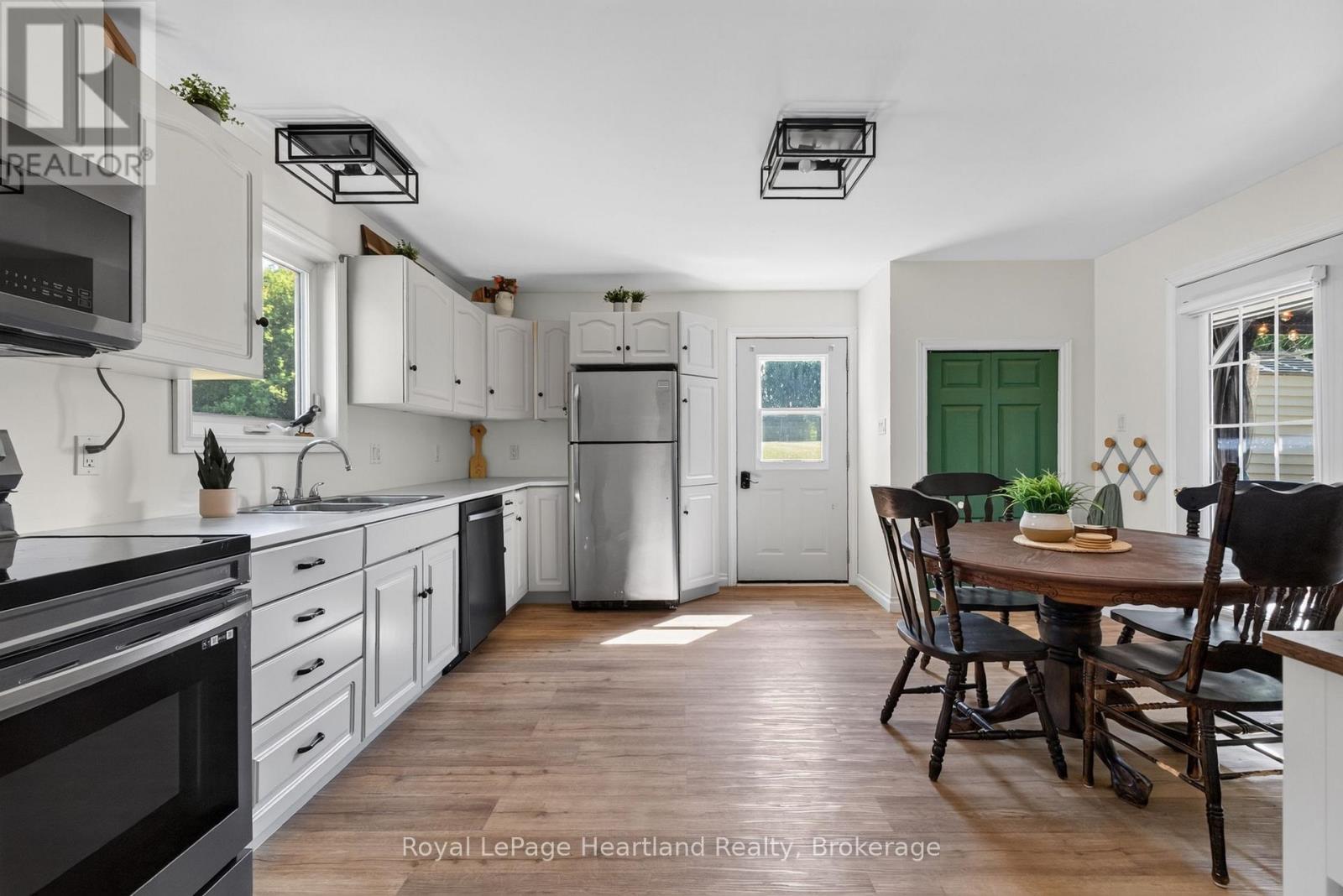 108 Hamilton Lane, Ashfield-Colborne-Wawanosh, Ontario  N0M 1E0 - Photo 8 - X13641388