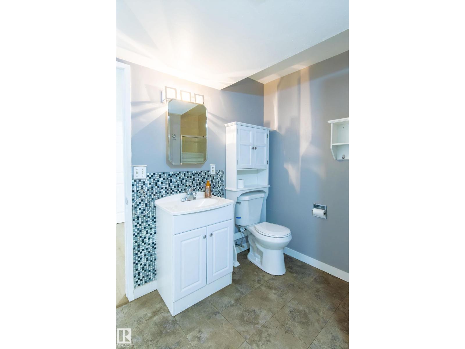 4903 11a Av Nw, Edmonton, Alberta  T6L 6C6 - Photo 29 - E4502213