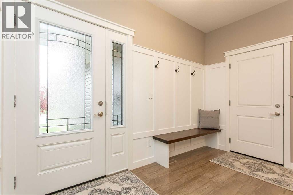 139 Morris Court, Blackfalds, Alberta  T4M 0B2 - Photo 3 - A2315213