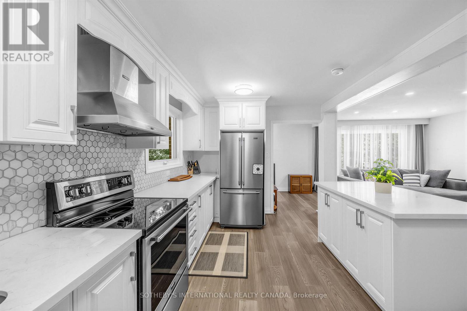 496 Fendalton Street, Mississauga, Ontario  L5B 2L9 - Photo 11 - W13641402