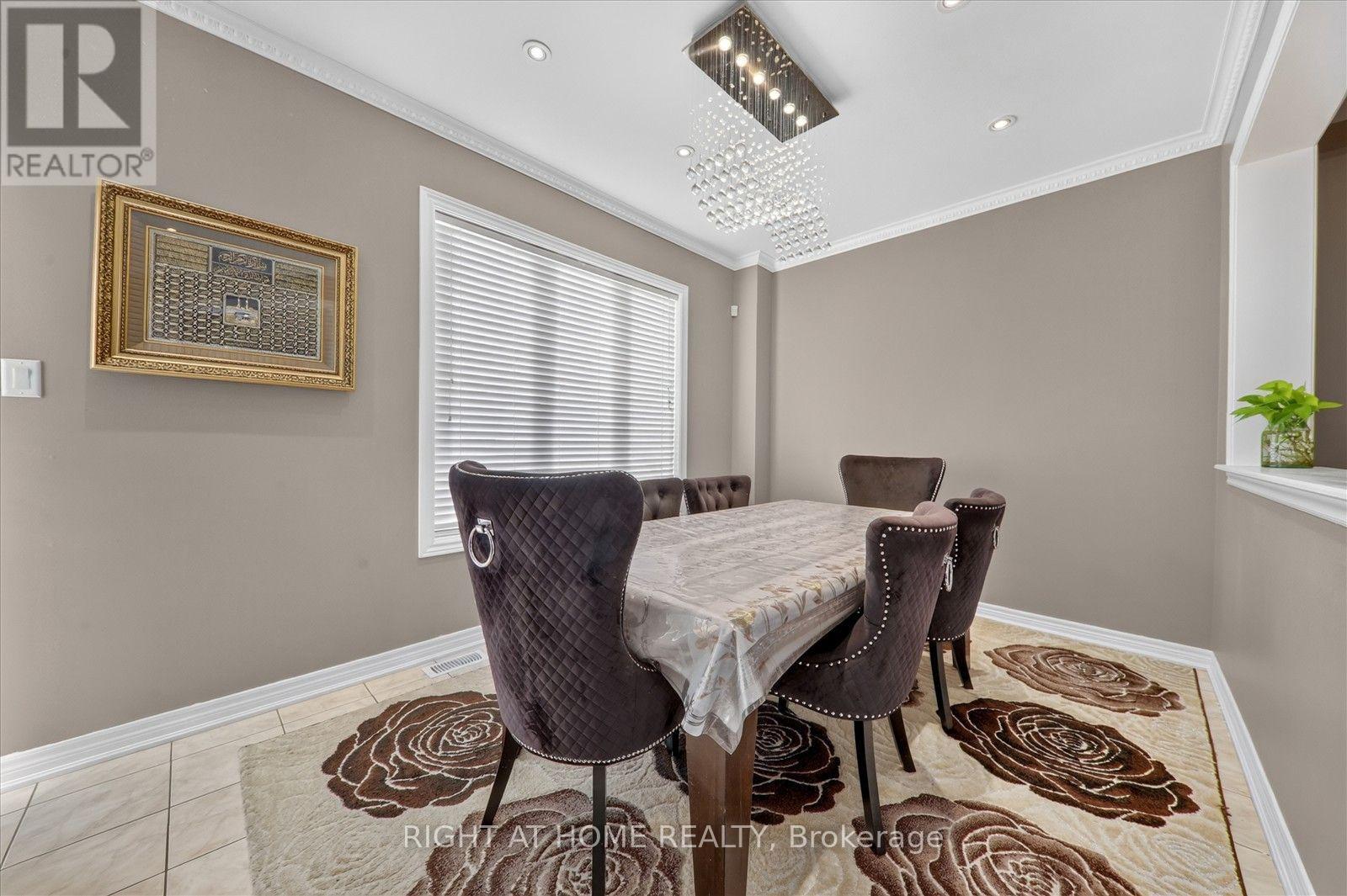 Main - 54 Boundbrook Drive, Brampton, Ontario  L7A 0L9 - Photo 14 - W13641406
