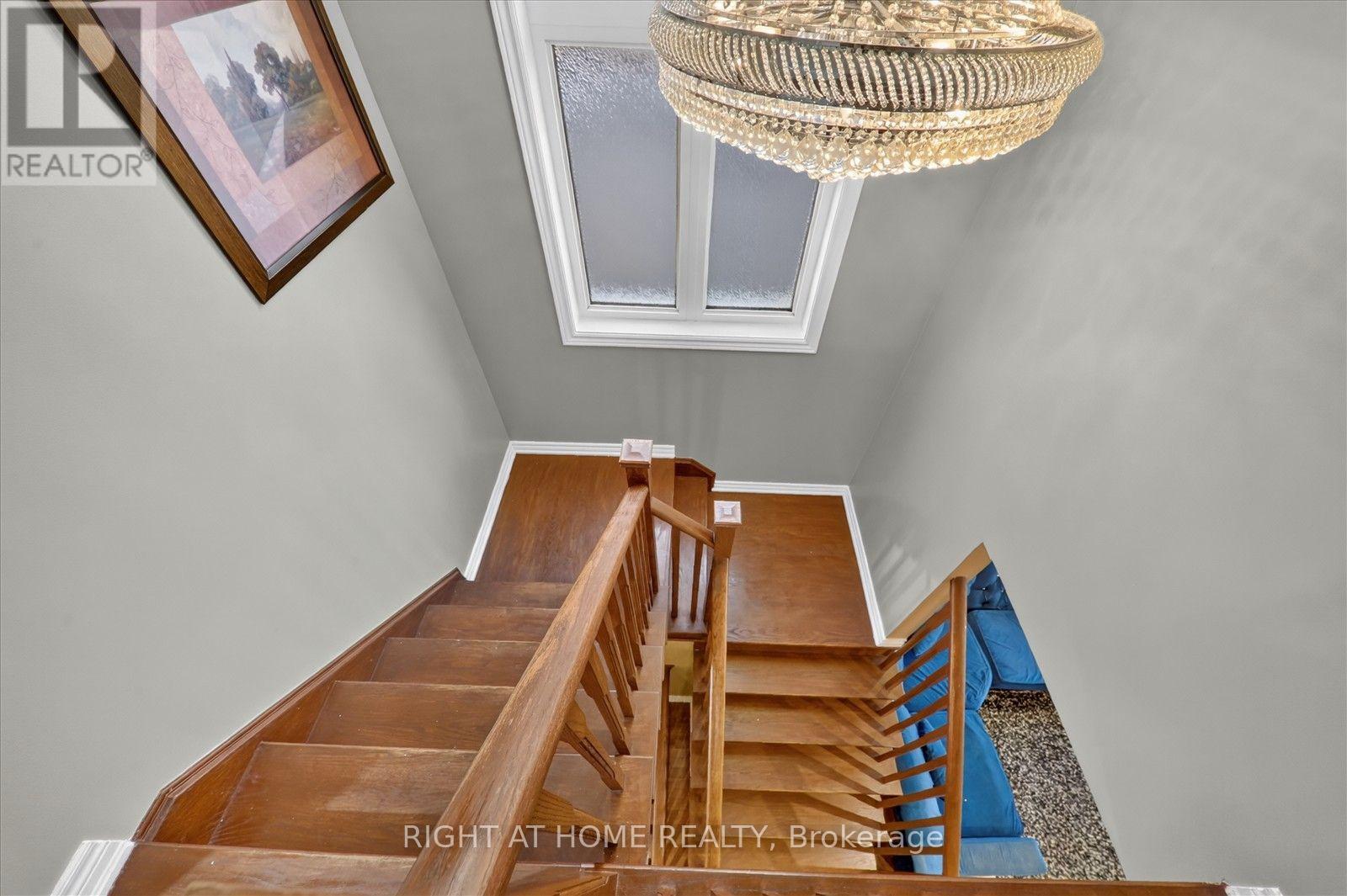 Main - 54 Boundbrook Drive, Brampton, Ontario  L7A 0L9 - Photo 23 - W13641406