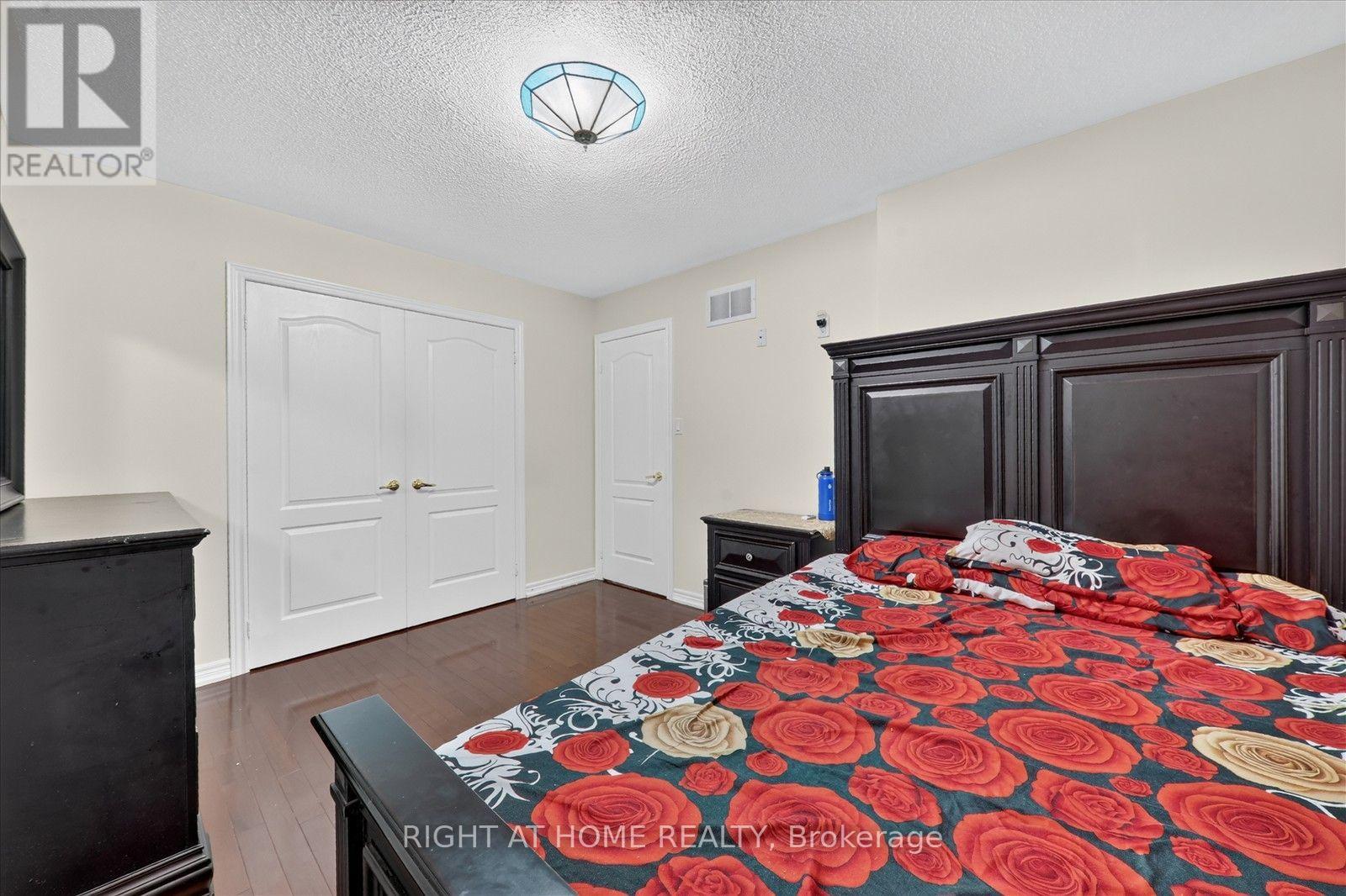 Main - 54 Boundbrook Drive, Brampton, Ontario  L7A 0L9 - Photo 32 - W13641406