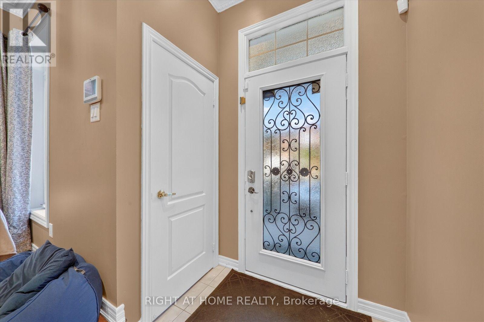 Main - 54 Boundbrook Drive, Brampton, Ontario  L7A 0L9 - Photo 6 - W13641406