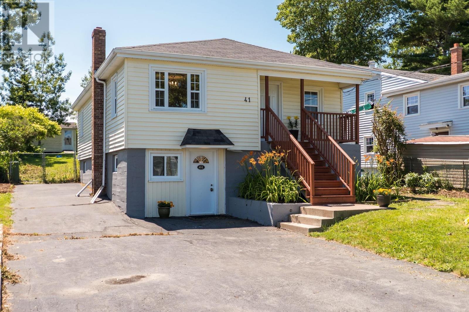 41 Pine Grove Drive, 41-1, Halifax, Nova Scotia  B3R 1S2 - Photo 2 - 202619675