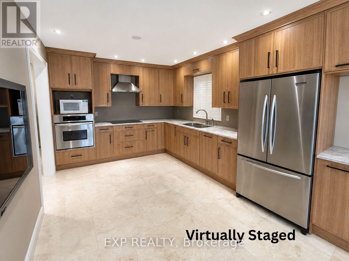 17 Heath Street, Richmond Hill, Ontario  L4B 2B6 - Photo 10 - N13641262