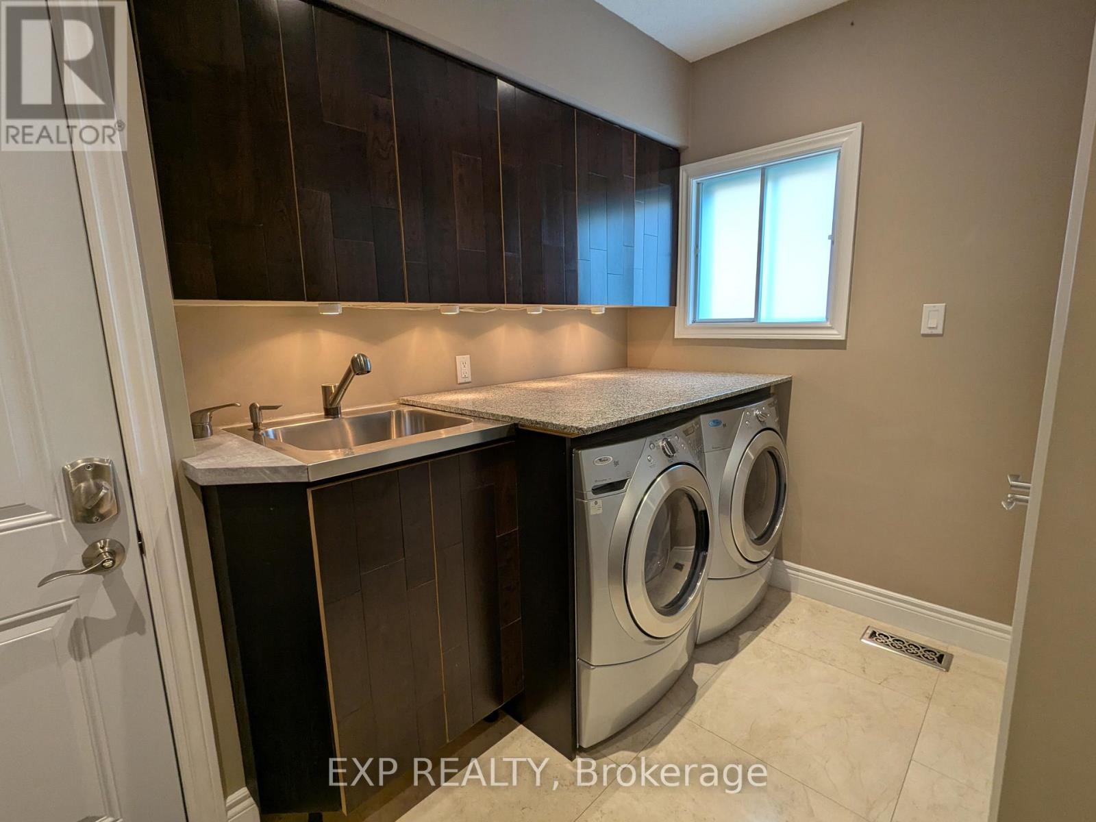 17 Heath Street, Richmond Hill, Ontario  L4B 2B6 - Photo 13 - N13641262