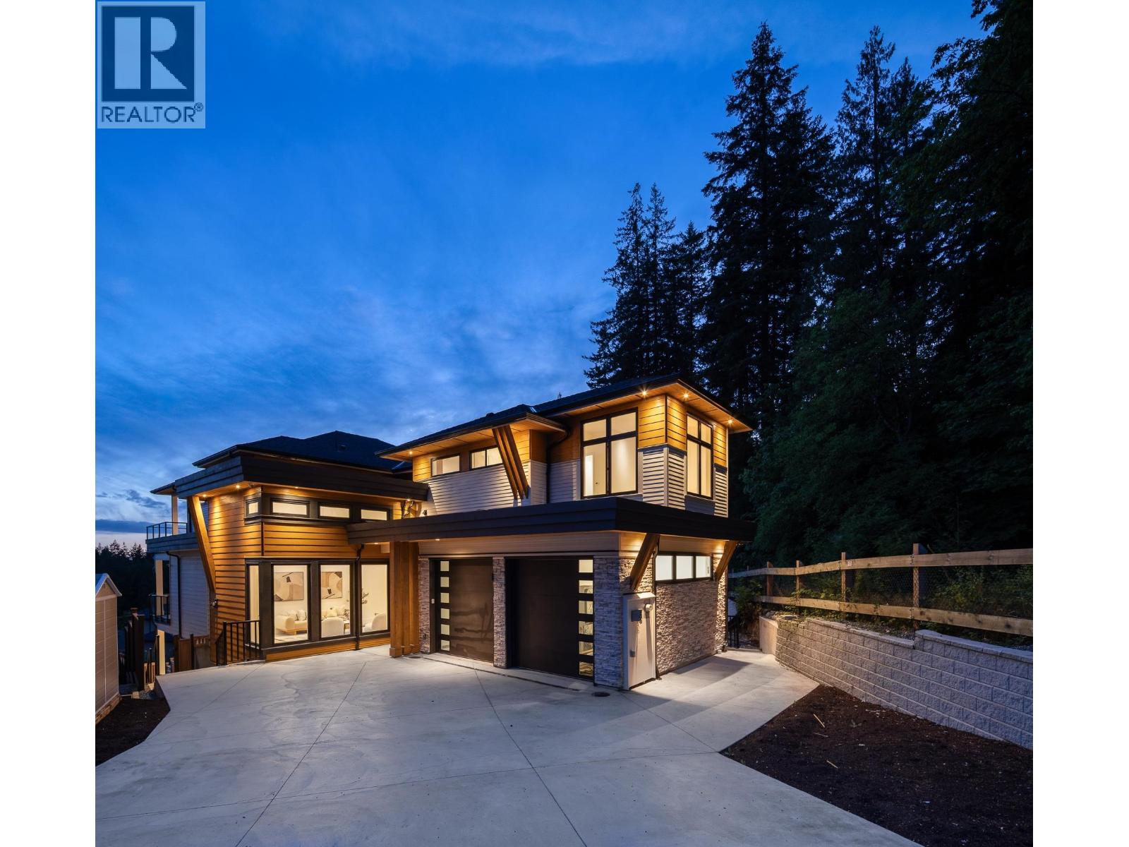 1484 COPPER BEECH PLACE, Coquitlam, British Columbia