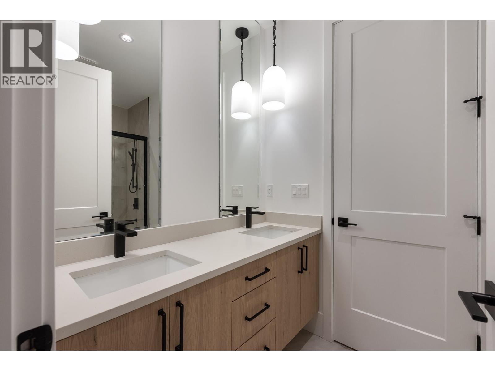 1484 Copper Beech Place, Coquitlam, British Columbia V3E 0C4 - Photo 31 - R3152547
