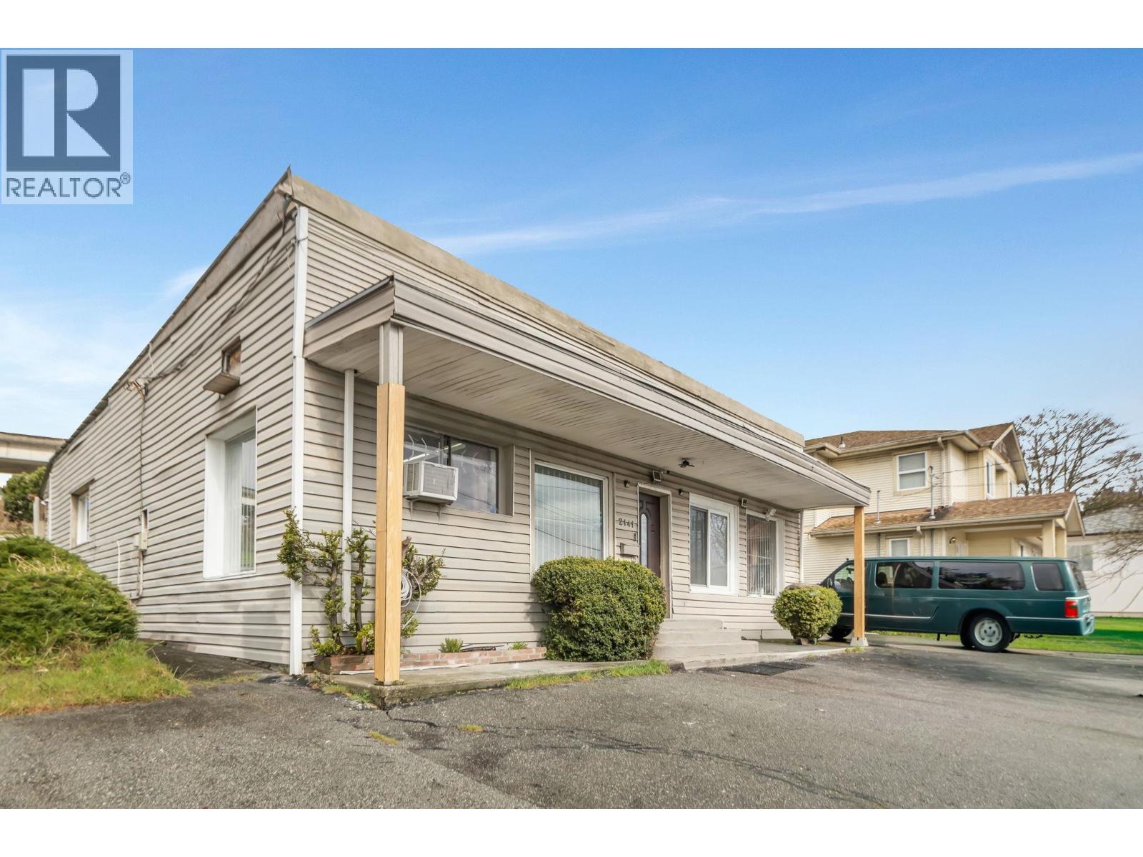 2141 Marine Way, New Westminster, British Columbia  V3M 2H2 - Photo 5 - R3151262