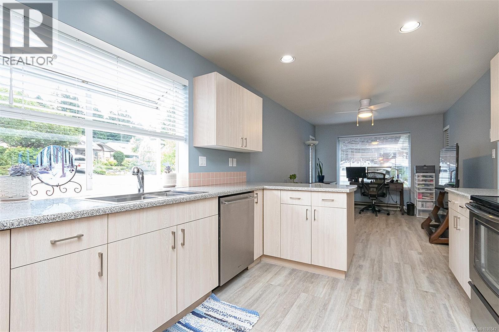 682 Pineridge Dr, Cobble Hill, British Columbia  V8H 0K8 - Photo 17 - 1036542