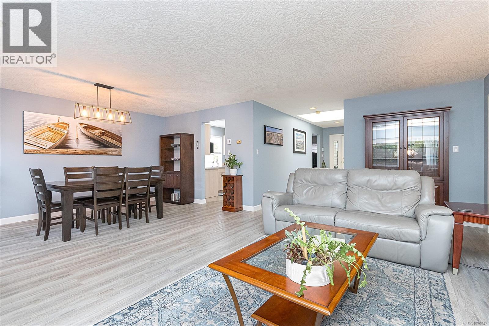 682 Pineridge Dr, Cobble Hill, British Columbia  V8H 0K8 - Photo 12 - 1036542
