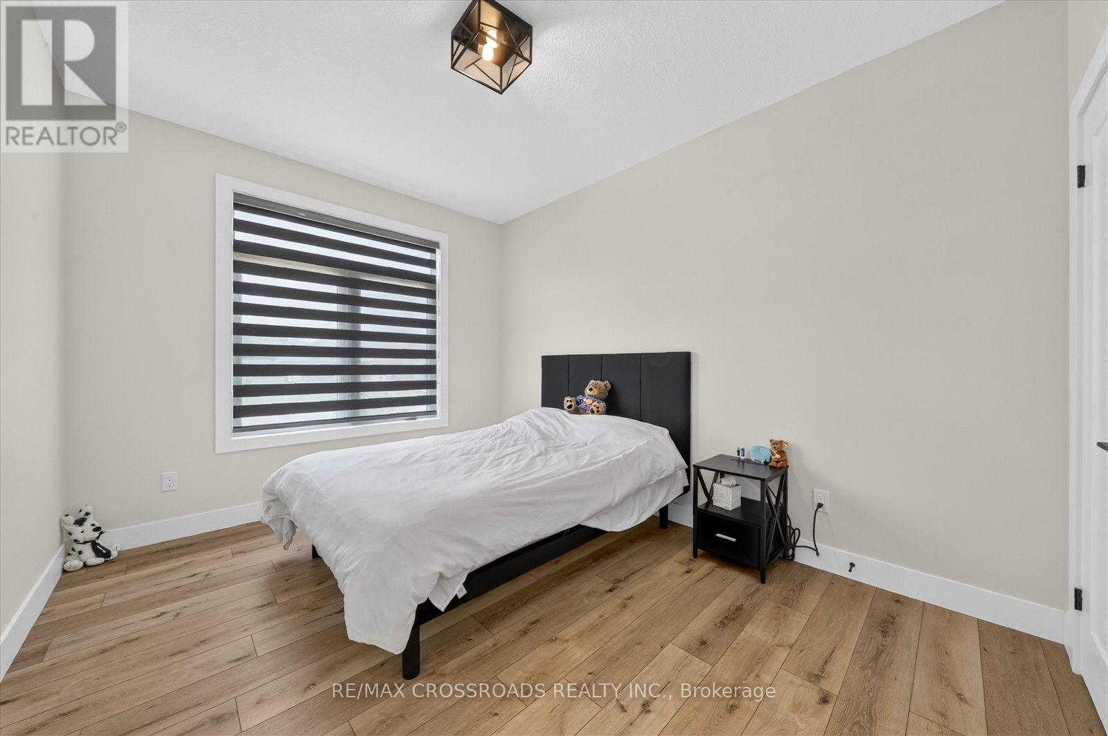 11 Mctavish Crescent, Huron-Kinloss, Ontario N0G 2R0 - Photo 23 - X13641412