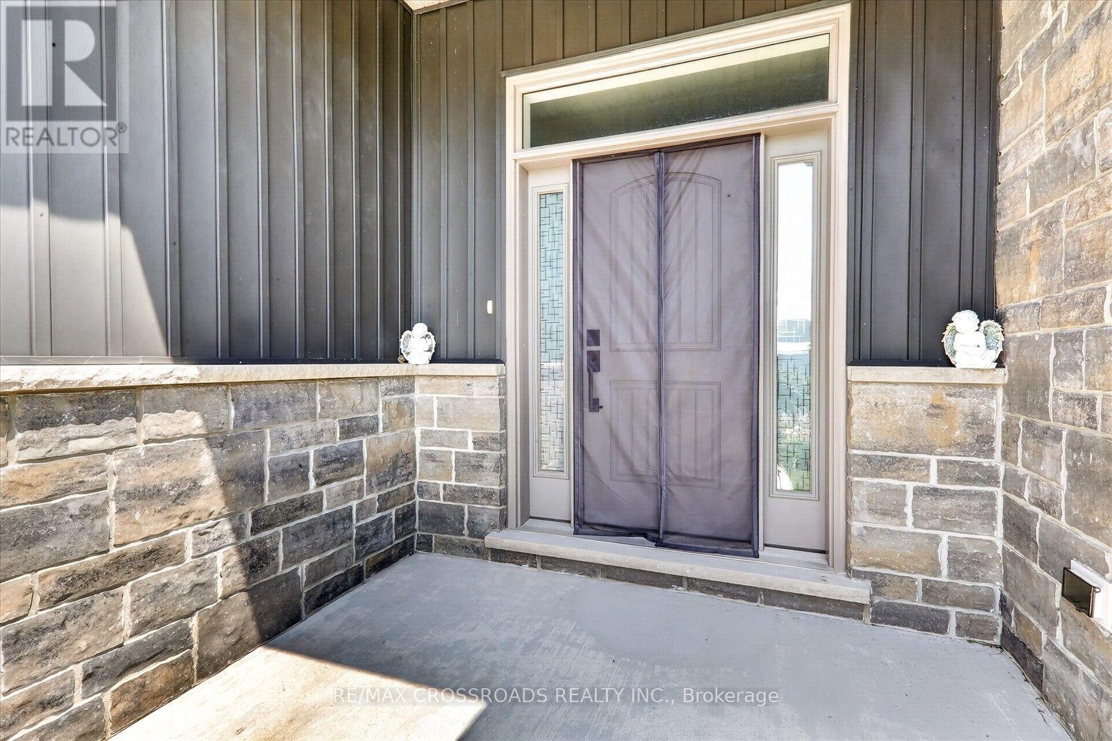 11 Mctavish Crescent, Huron-Kinloss, Ontario N0G 2R0 - Photo 6 - X13641412