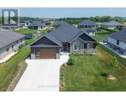 11 MCTAVISH CRESCENT, Huron-Kinloss, Ontario