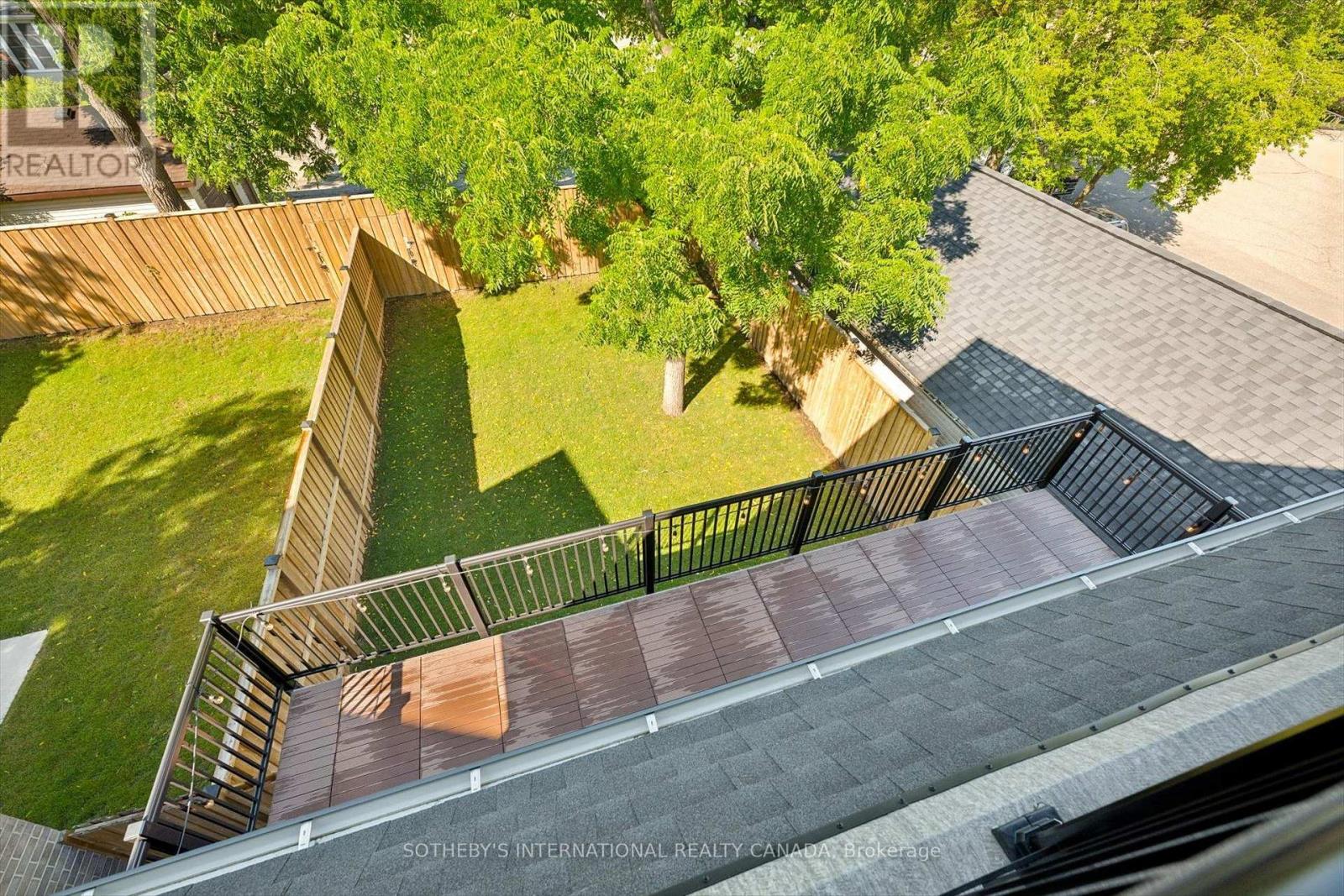 17 Avondale Avenue S, Waterloo, Ontario  N2L 2B5 - Photo 45 - X13641422
