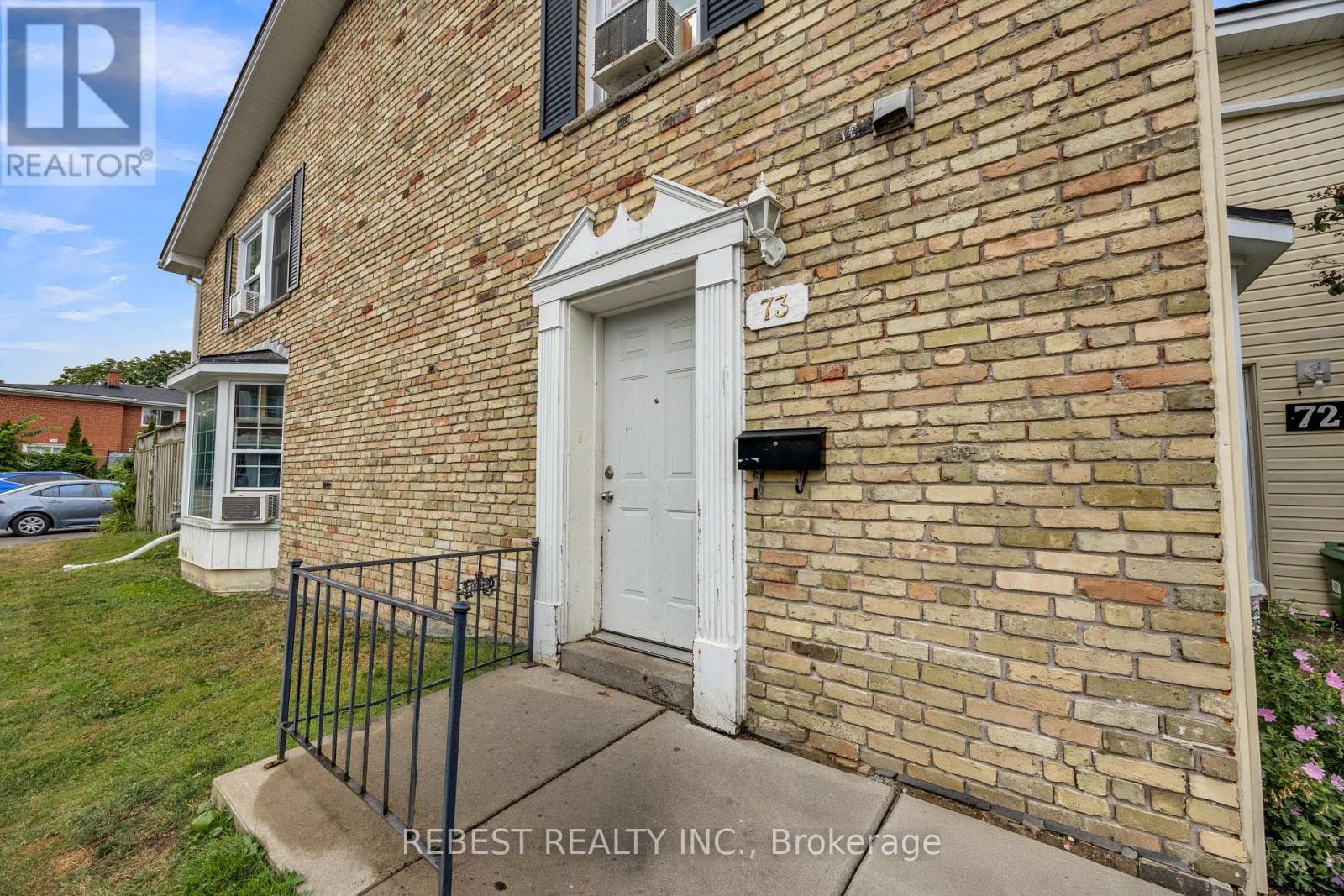 1 - 73 Arbour Glen Crescent, London East, Ontario N5Y 1Z9 - Photo 3 - X13641434