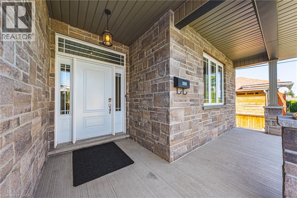 602 Cochrane Road, Hamilton, Ontario  L8K 3H6 - Photo 5 - 40851150