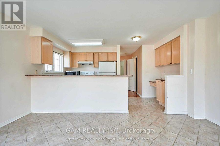 101 - 5030 Heatherleigh Avenue N, Mississauga, Ontario L5V 2G7 - Photo 5 - W13631390