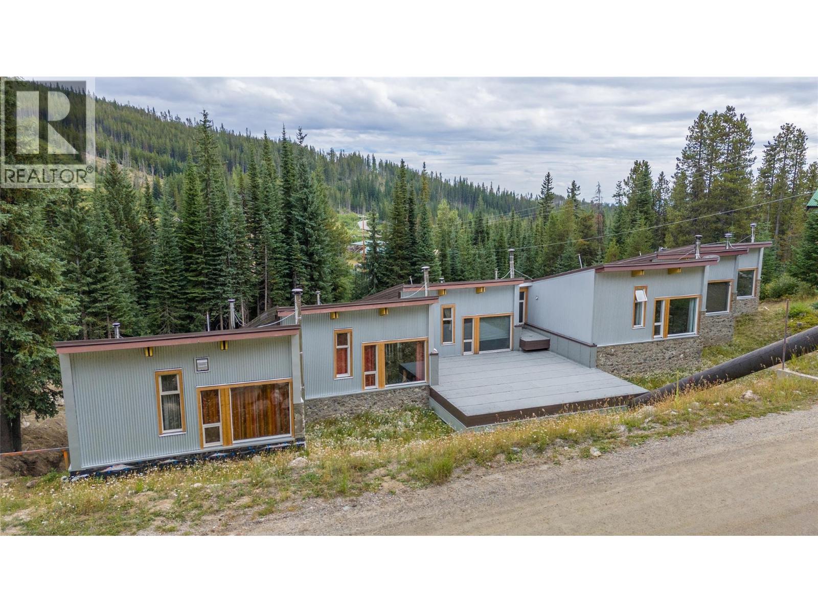 130 Cougar Road Unit# 1, Mount Baldy, British Columbia  V0H 1T8 - Photo 1 - 10391044