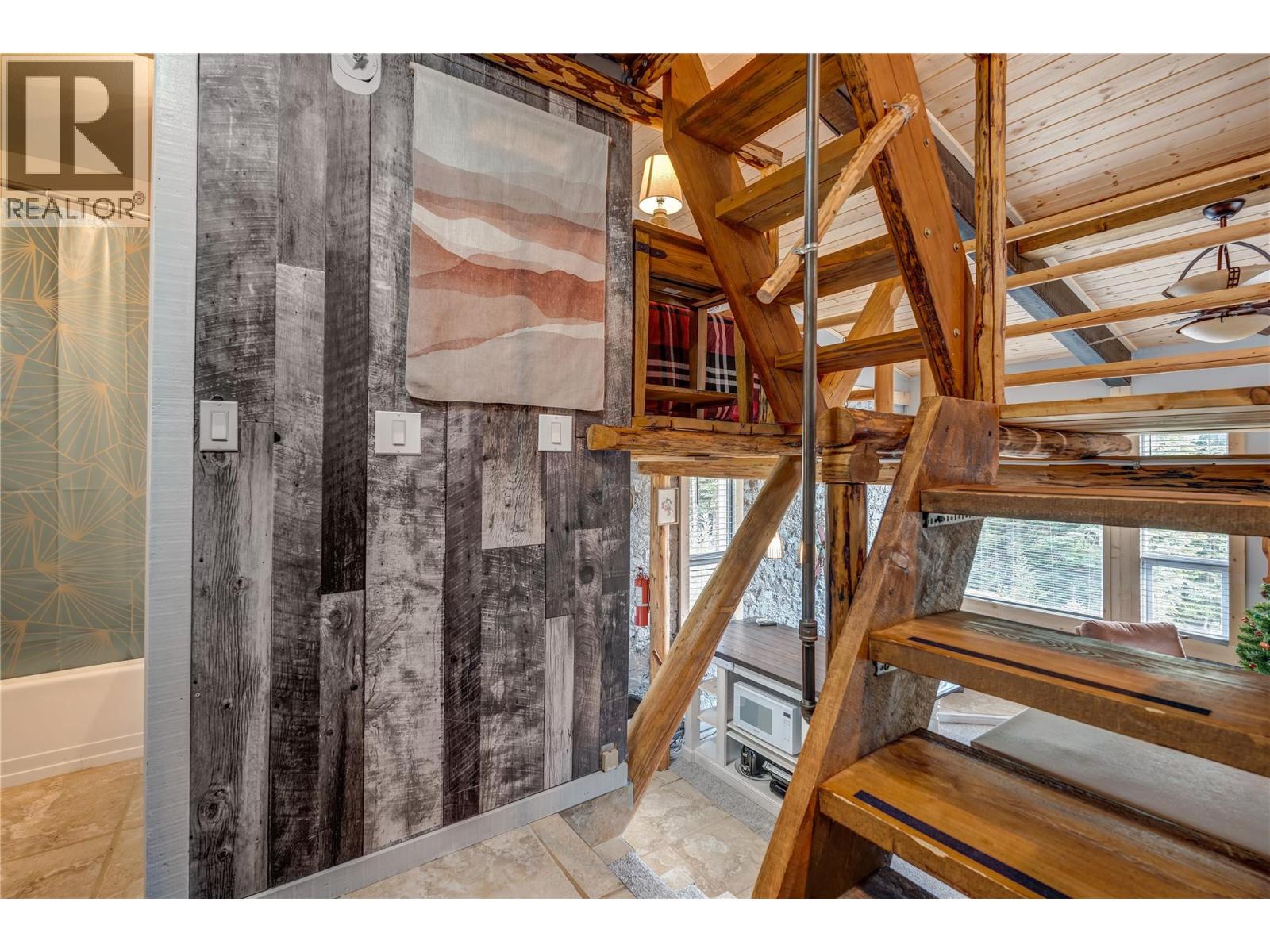 130 Cougar Road Unit# 1, Mount Baldy, British Columbia  V0H 1T8 - Photo 14 - 10391044