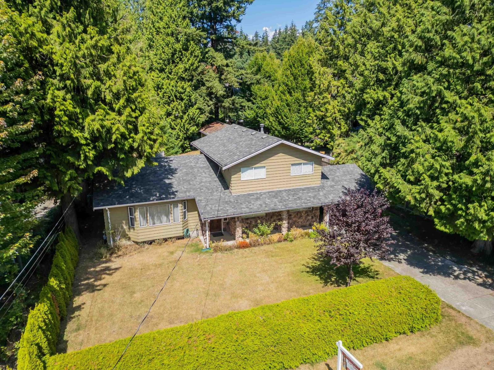 12765 22 Avenue, Surrey, British Columbia  V4A 2B9 - Photo 2 - R3152451
