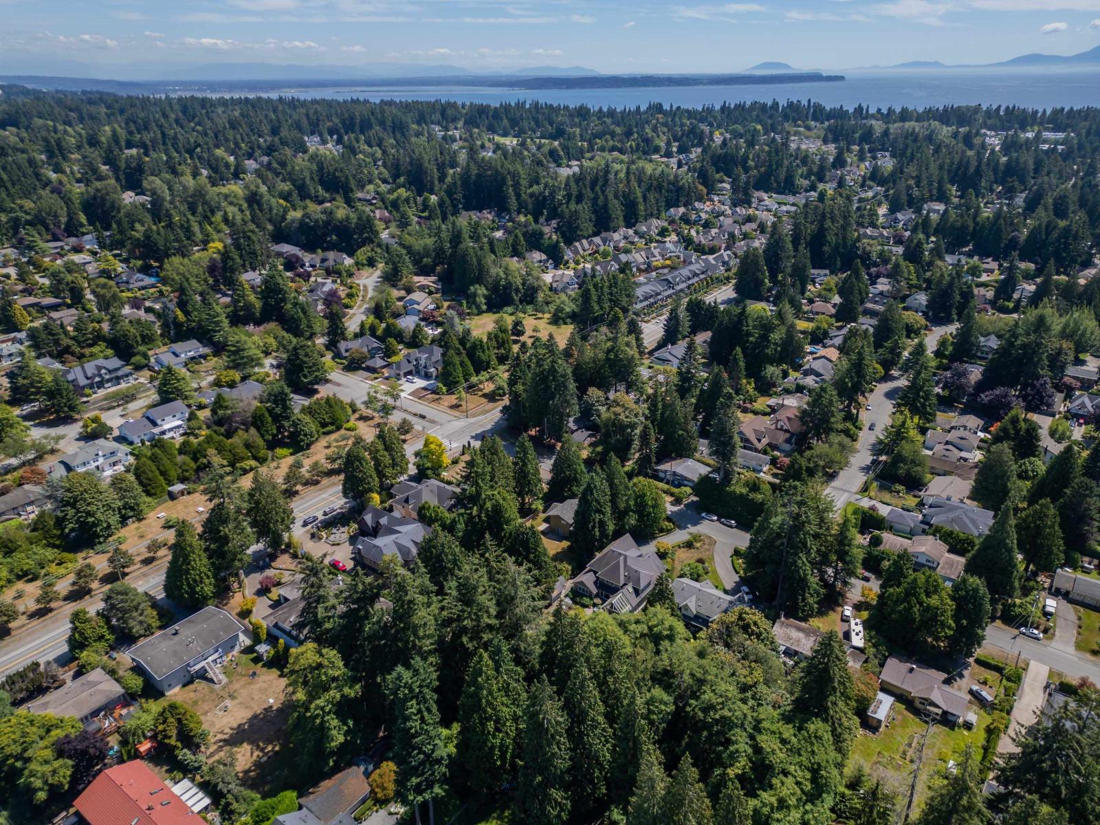 12765 22 Avenue, Surrey, British Columbia  V4A 2B9 - Photo 11 - R3152451