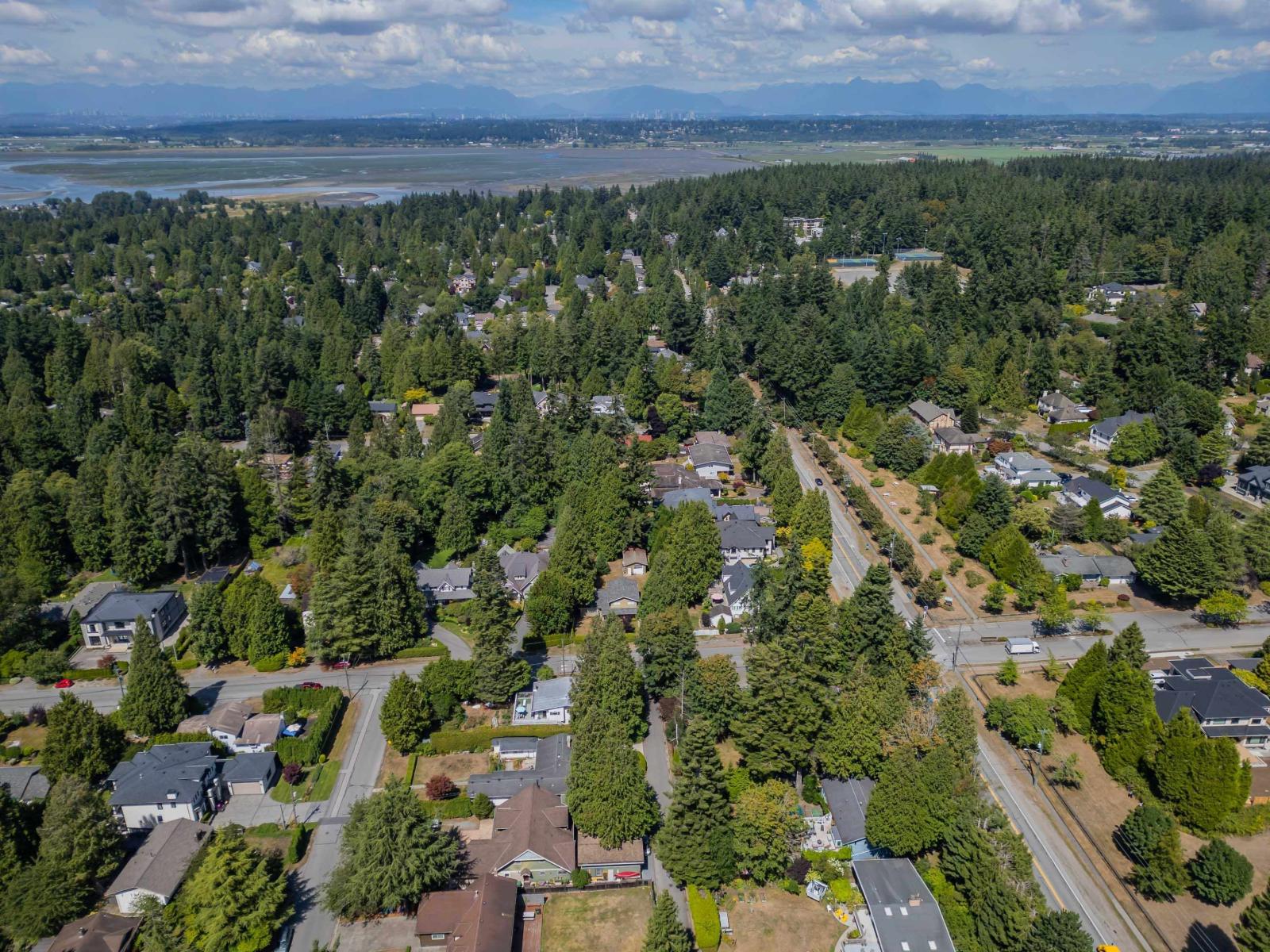 12765 22 Avenue, Surrey, British Columbia  V4A 2B9 - Photo 15 - R3152451