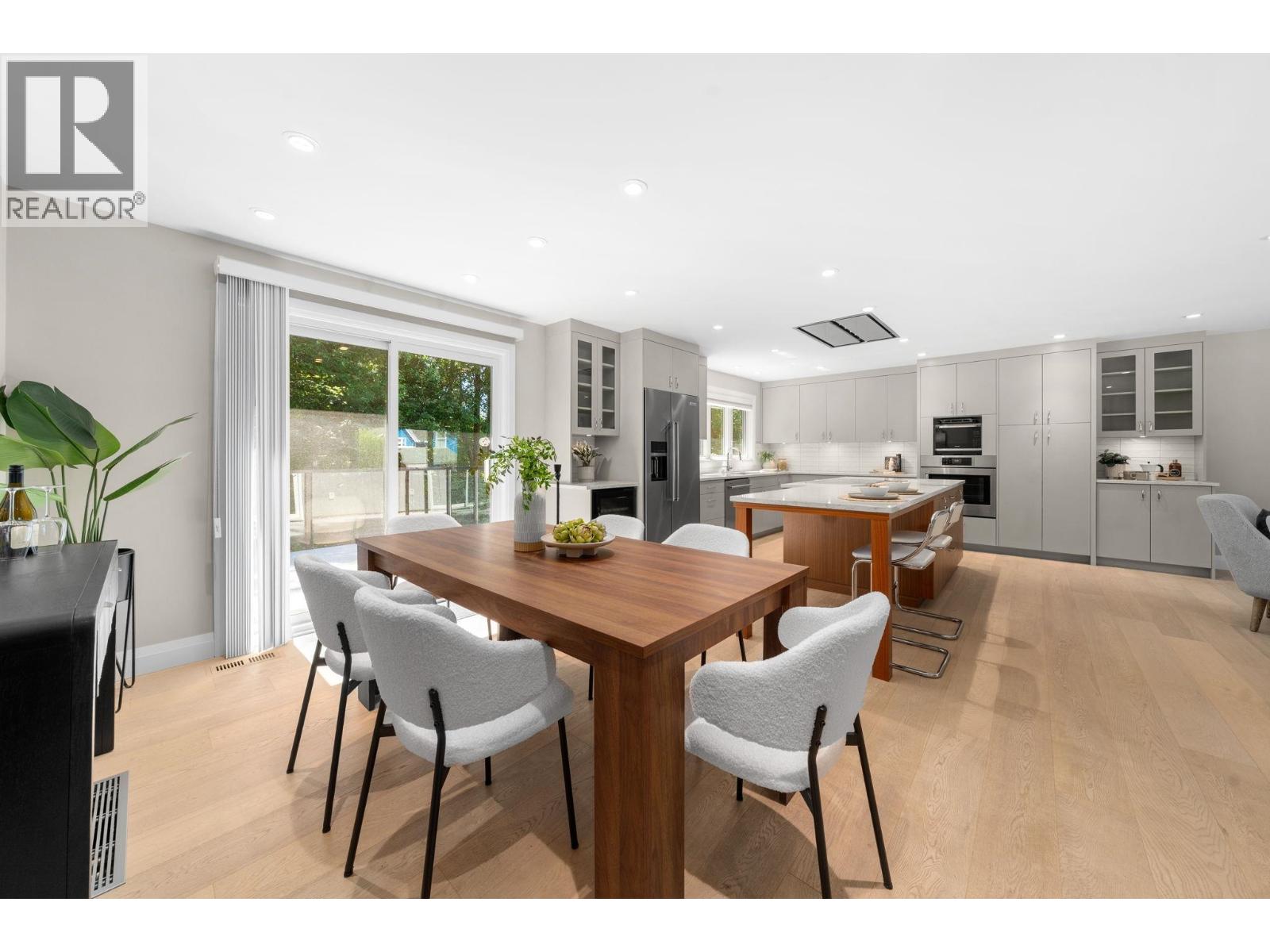 1776 Medwin Place, North Vancouver, British Columbia V7H 2K4 - Photo 6 - R3141718