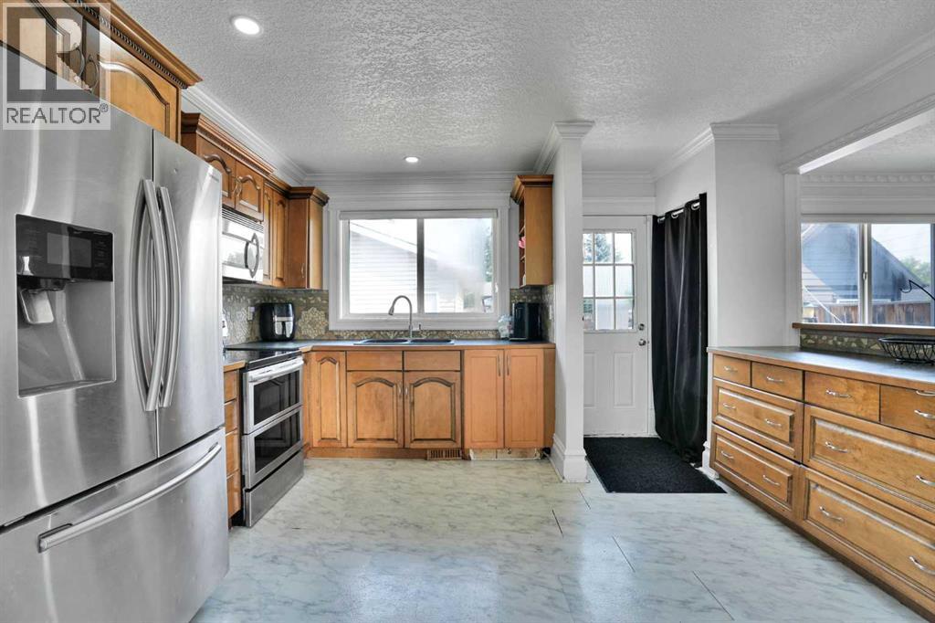 212 Pinetree Place NE, Calgary, Alberta  T1Y 1M3 - Photo 13 - A2330861