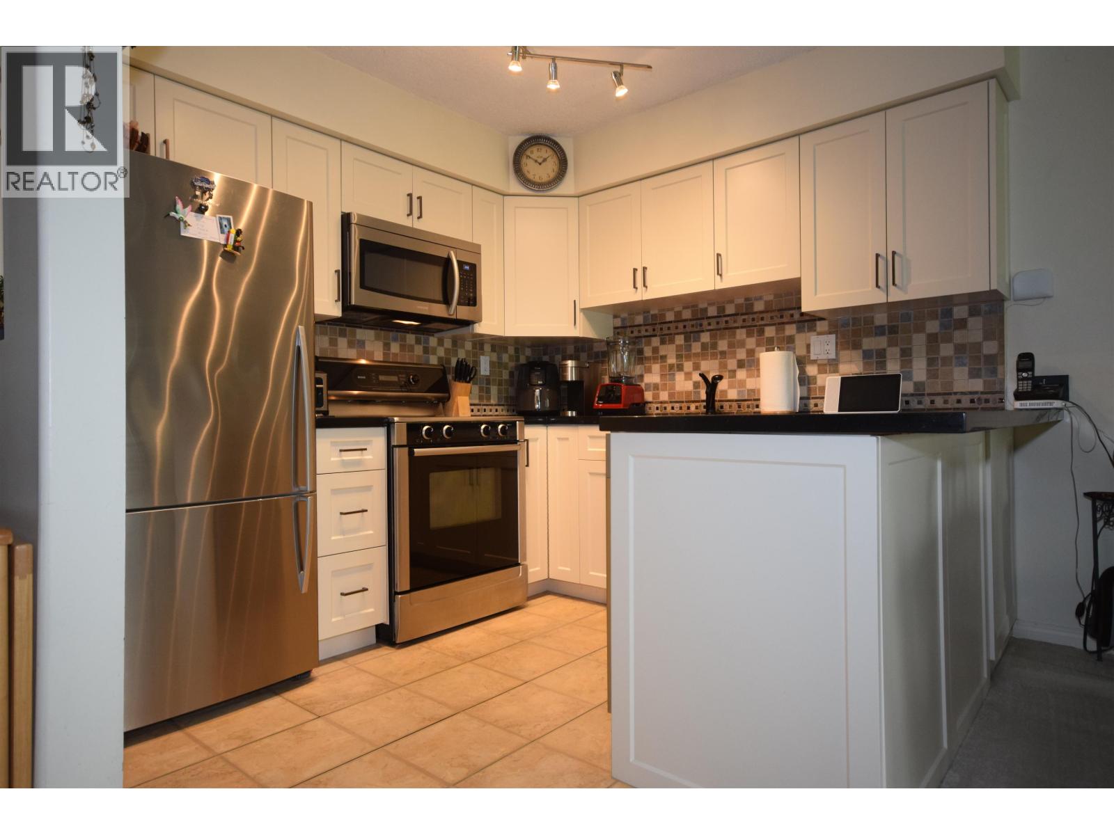 210 74 Miner Street, New Westminster, British Columbia V3L 5N6 - Photo 5 - R3152765