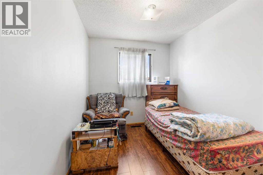 6772 Temple Drive NE, Calgary, Alberta  T1Y 5E6 - Photo 14 - A2333375